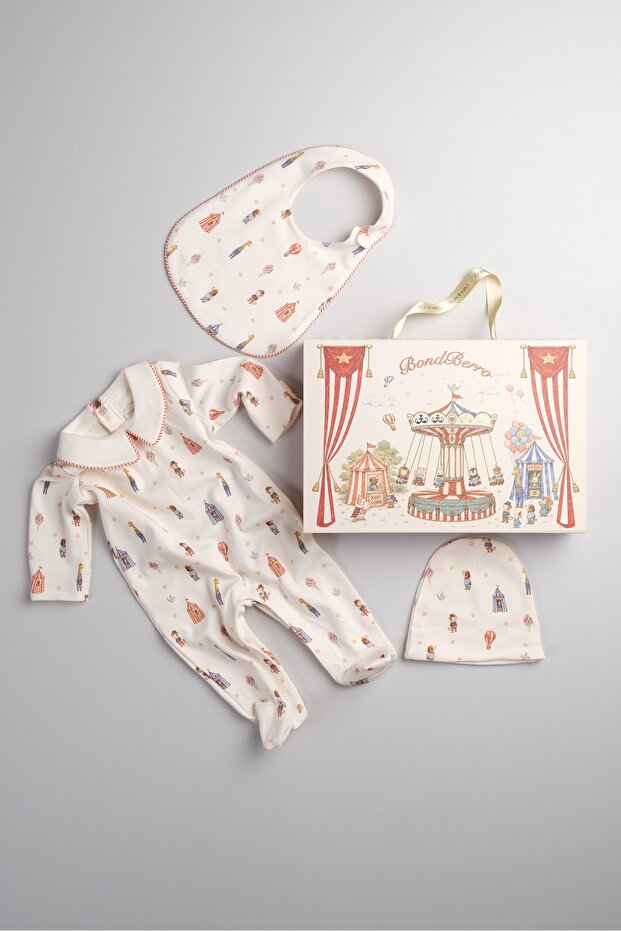 100% Cotton Special Boxed 3-Piece Newborn Hospital Discharge Set (Luna Park)