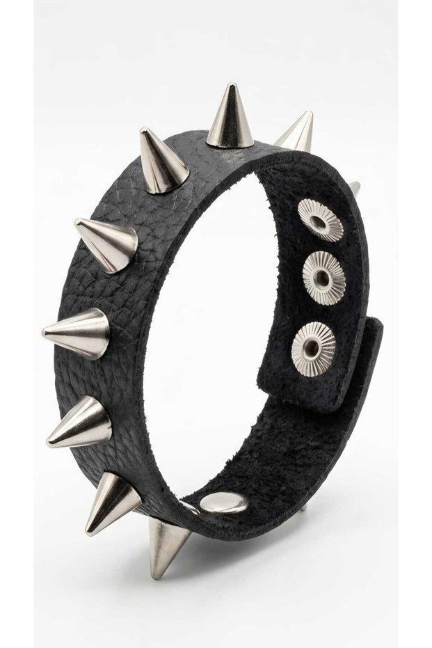 Gothic Black Leather Pointed Spiked Spike Bracelet-Y2K Grunge Rock Adjustable Snap Fastener Unisex