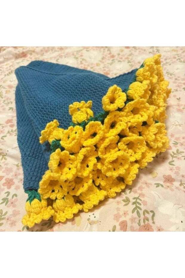 Beginner Crochet Kit - Flowers Lily of The valley Yellow Bouquet Blanket DIY, Learn to Crochet with