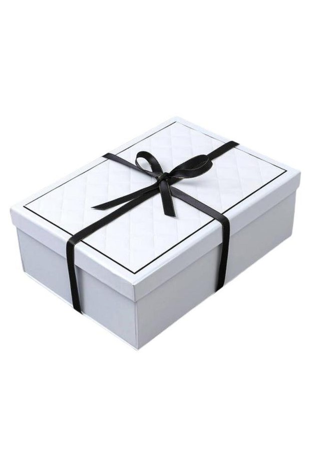 White Gift Box With Lid,Large Hard Cardboard Box With Ribbon For New Year Wedding Eid Birthday Pres
