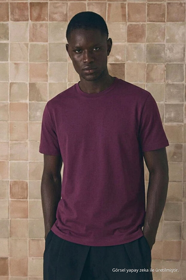 Men's Classic Relaxed Fit Claret Red T-Shirt