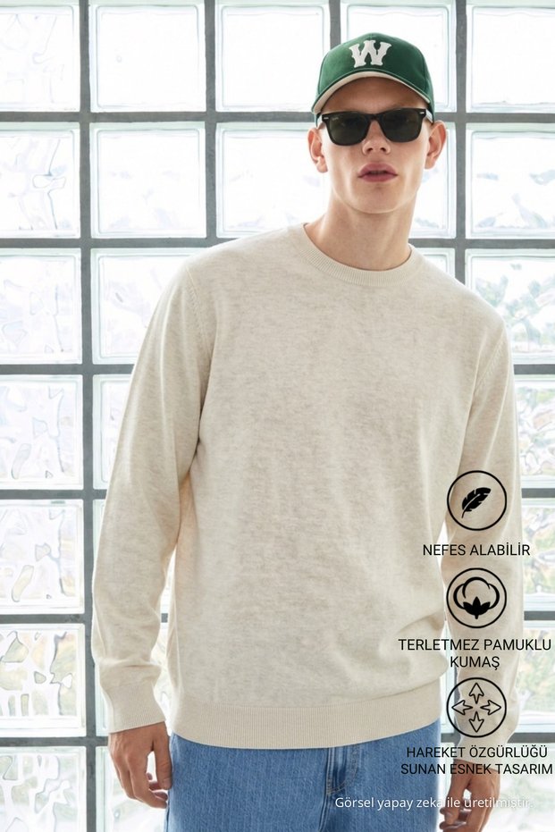 Sweaters - Cream - Regular fit