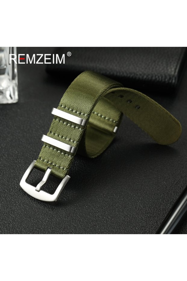 20mm Army Green Premium Comfortable Soft Nylon Watch Bracelet 20mm 22mm Watch Straps Men Women Watch