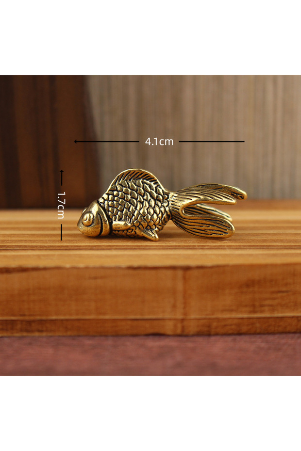 Mum Brass Goldfish Statue Ancient Lifelike Goldfish Figurines Elegant Exquisite Lucky Charm Animal S