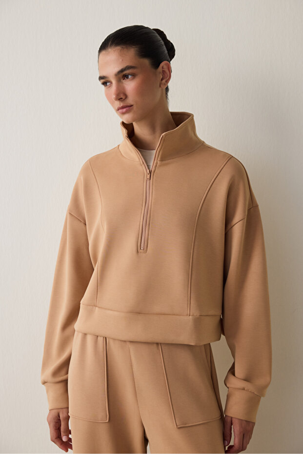 Silky Feel Half Zip Sweatshirt