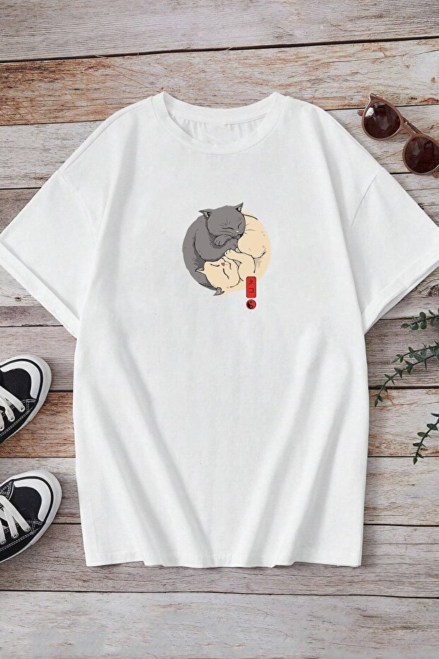Unisex Cat Printed T-shirt