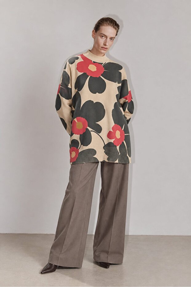 Flower-Patterned Knitwear Sweater