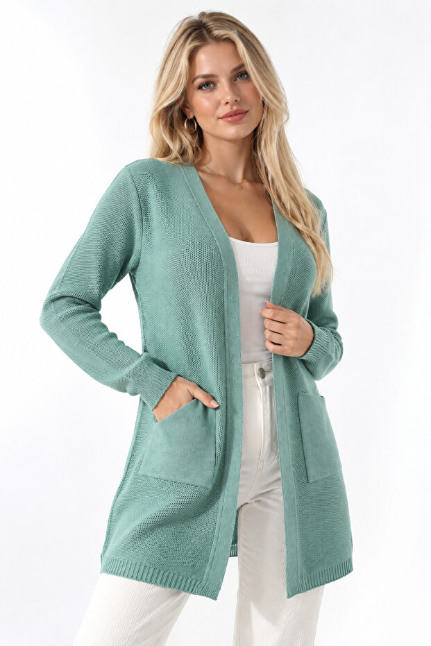 Women's Comfortable Fit Pocketed Knitwear Cardigan