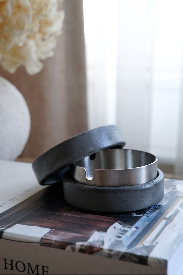 Anthracite Steel Ashtray with Lid