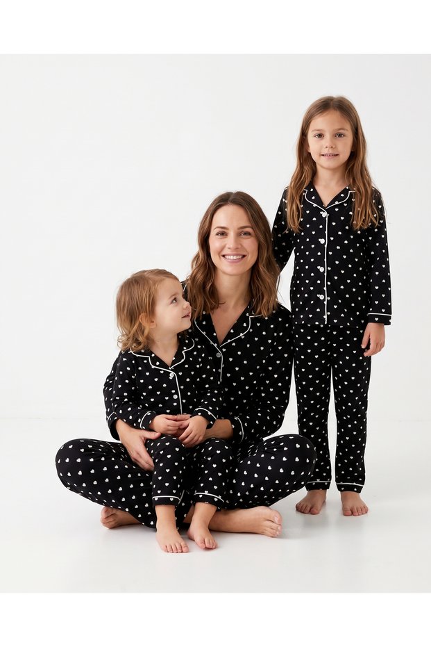 Girl's Red Heart Patterned Buttoned 100% Cotton Pajama Set (Mother and Child Sold Separately - Price Is for One Item.)