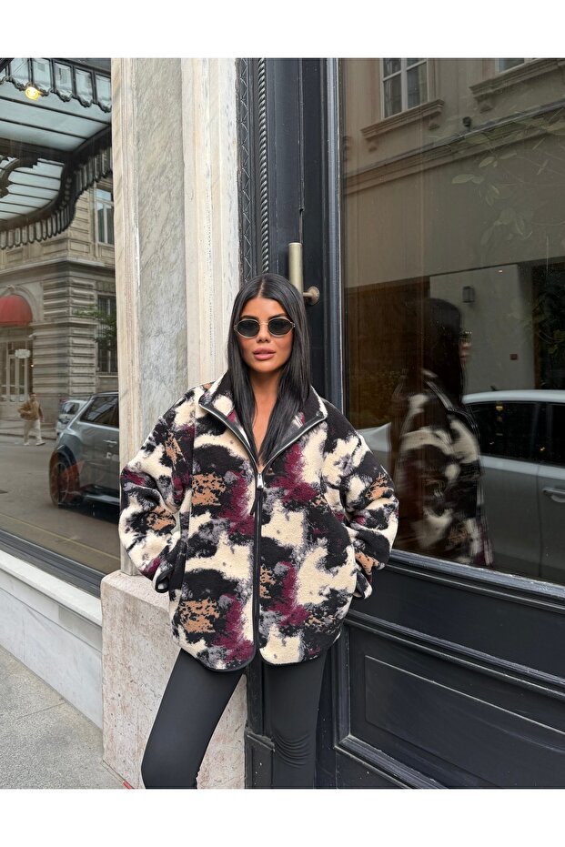 Women's Zippered Patterned Plush Coat