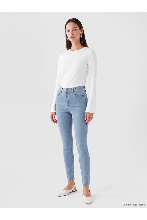 Alita City Indigo Denim Straight Super Skinny & Extra Narrow High Waist Extra Narrow Leg with a Difference in Color