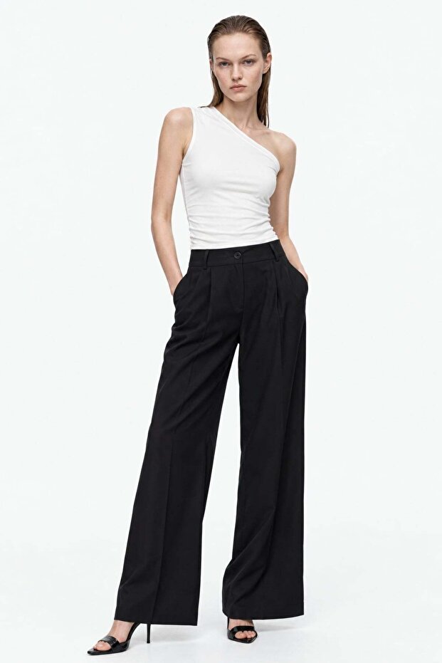 Black High Waist Belted Straight Cut Pants