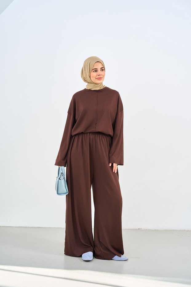 Women's Grass Green Detail Crew Neck Elastic Waist Suit Brown
