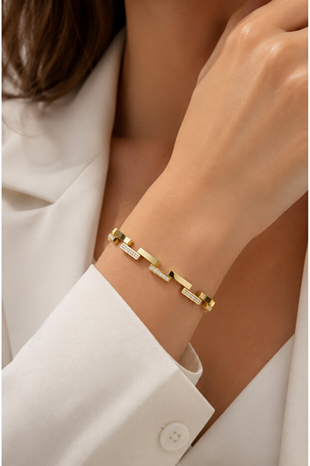 Stone Detailed Geometric Design Women's Bracelet – Stylish and Elegant Accessory