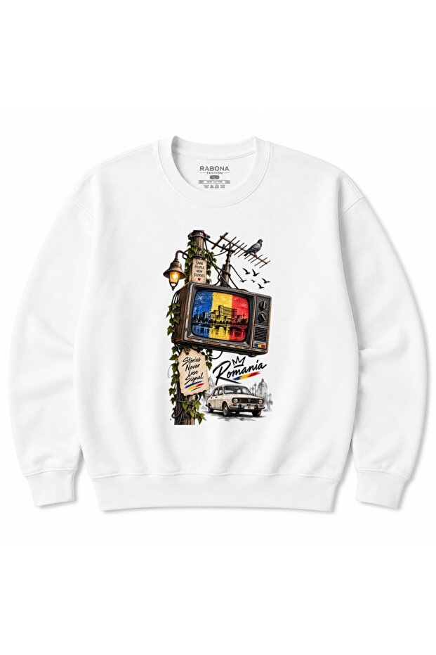 Romania Timeless Stories Retro Tv & Classic Car Graphic Sweatshirt