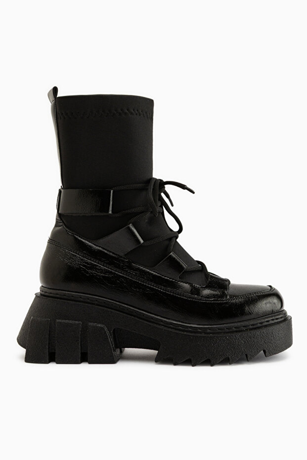 Casey Black Thick Sole Lace-Up Women's Boots
