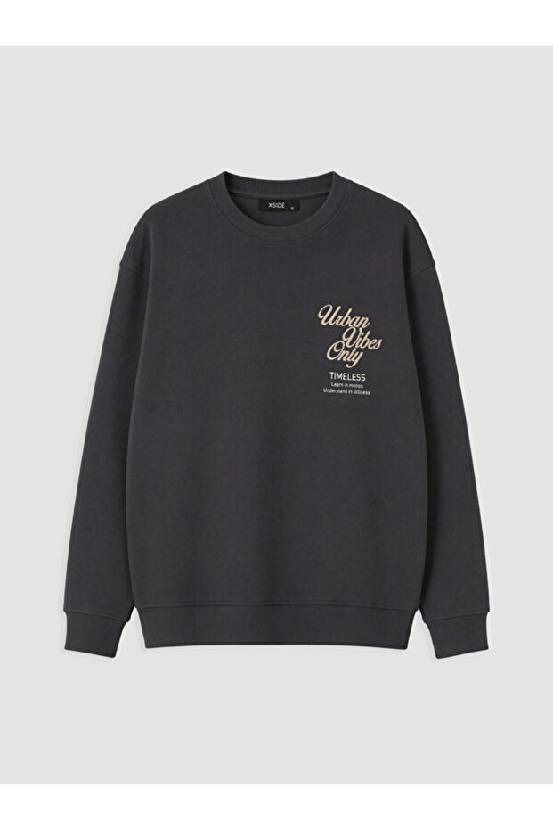 I Zero Roba Collar Embroidered Men's Sweatshirt from Freezen Store
