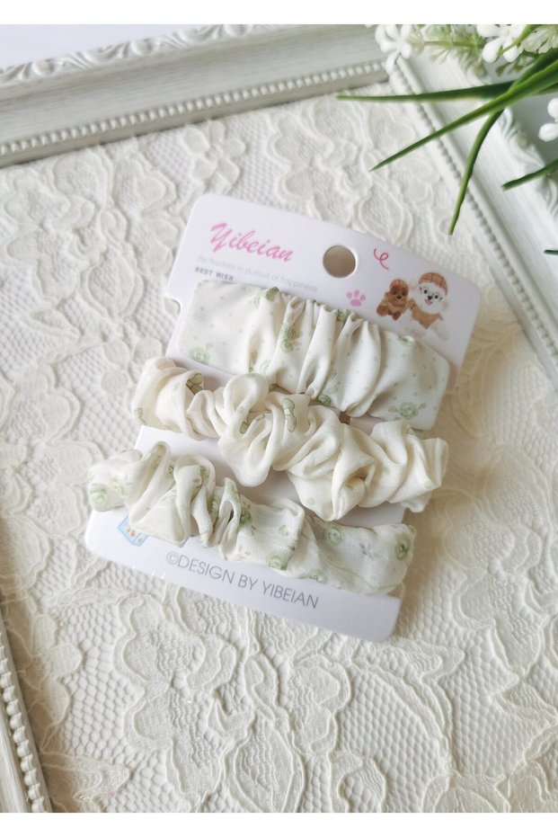 Cream Green Floral Patterned 3-Piece Buckle Set