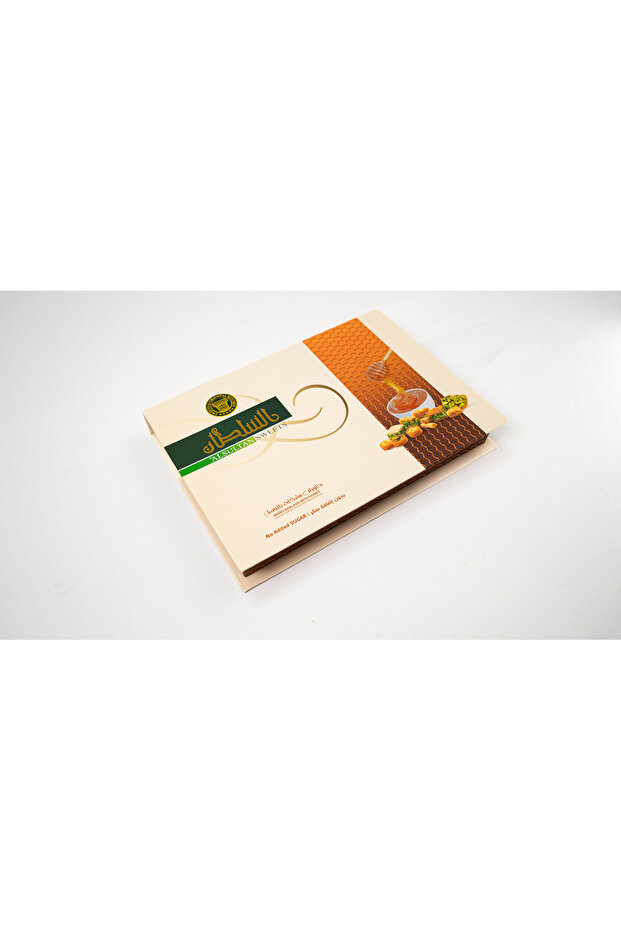 Sweets Honey Sweetened Mixed Baklava 400 g - 7 Varieties - Pistachio & Cashew Filled Arabic Sweets in Gift Box - Traditional Middle Eastern Baklawa for Eid, Ramadan & Celebrations