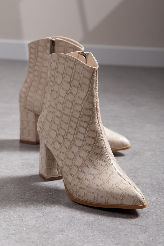 Women's Style Ankle Crocodile Zippered Non-Slip Sole 7 cm Heeled Boots & Booties