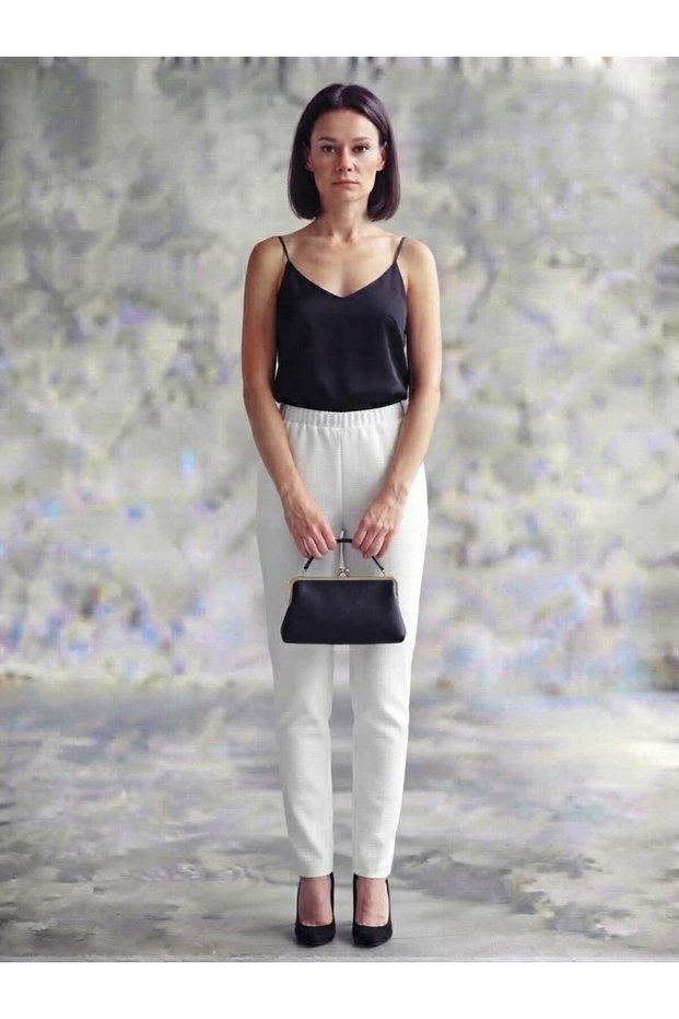 Comfortable Fit Lycra Pants with Elastic Waist