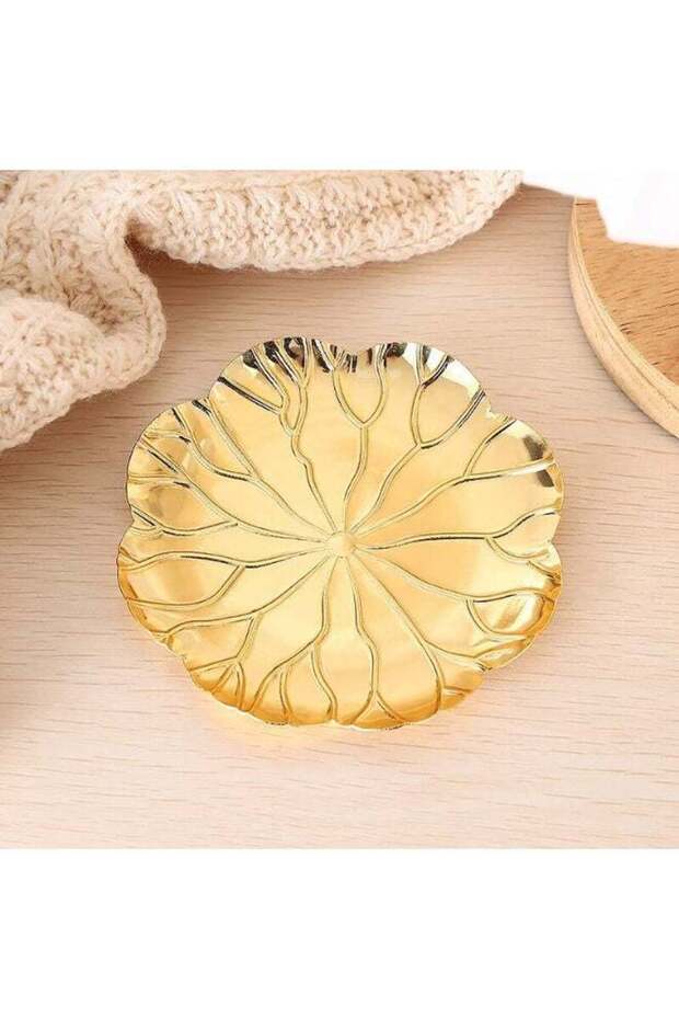 Gold Plate Display Serving Platter Flower Shape Metal Serving Plate, Serving Trays for Fruit Desser