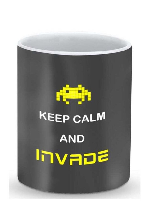 Premium Keep Calm And Invade Designer Mug Black/White/Yellow