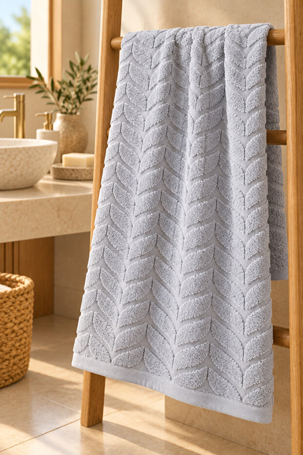 Cotton Love Bath Towel Light Gray
