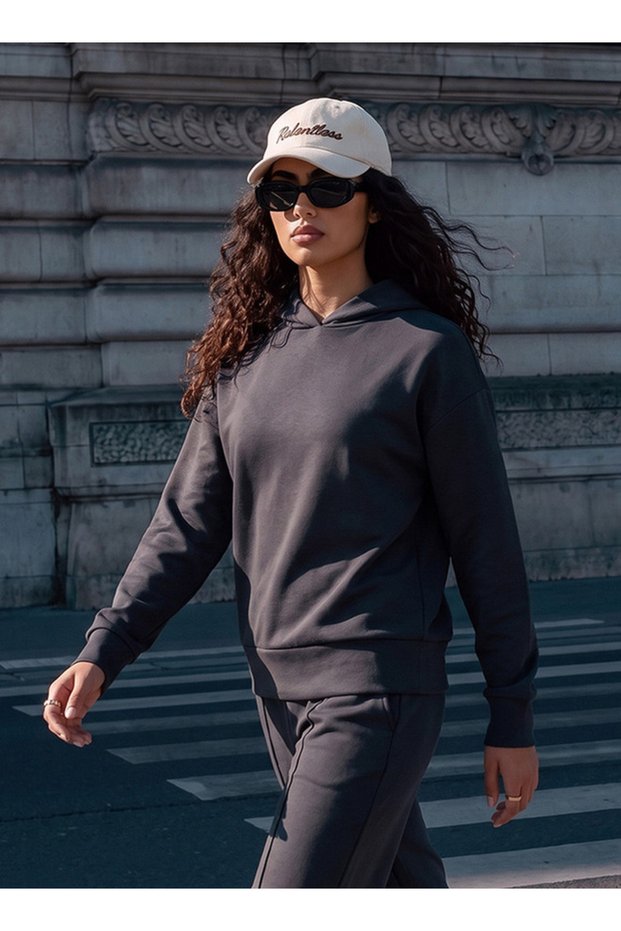 Basics Hoodie with Wide Hem