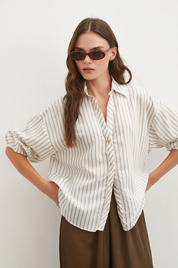 V-Neck Striped Shirt Beige