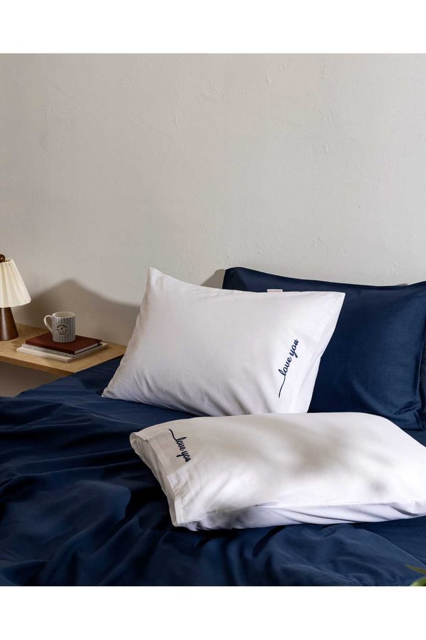 Adenya Sepeti Coeur 100% Cotton 2-Piece Pillowcase - White/Dark Blue