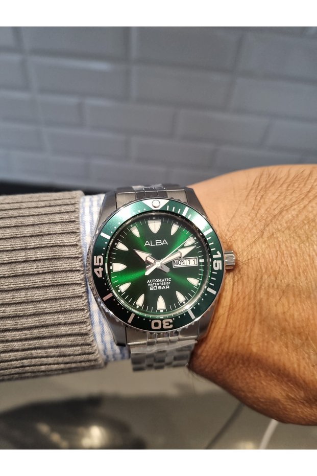Automatic-New Model Green Dial Seiko Movement, 20 Atm Water Resistant Men's Watch