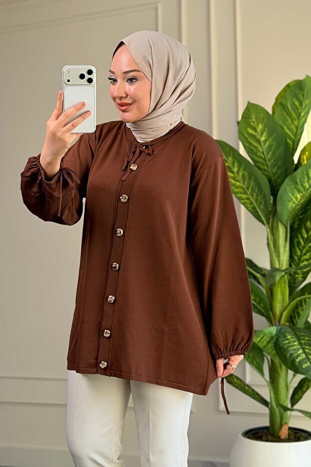 44433 - Stylish and Comfortable Polyester Women's Long Shirt with Drawstring Detail at the Sleeves and Neck