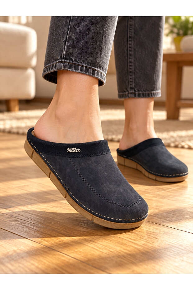 Women's Comfortable Insole Closed Front Slippers