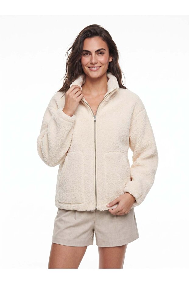 Cream Plush Soft Textured Stand Collar Zippered Lined Pocket Detailed Functional Comfortable Fit Coat