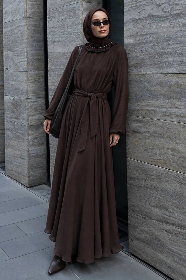 Ruffled Collar Cape Detailed Brown Hijab Dress 5328Kh