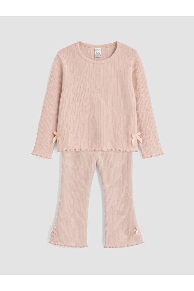 Bow-Tied Baby Girl Set for Style Enthusiasts from Uzg Store