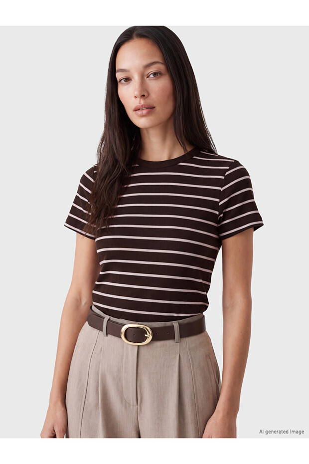 Sparkling Choices from Shining Store Zero Roba Collar Striped Women's T-Shirt