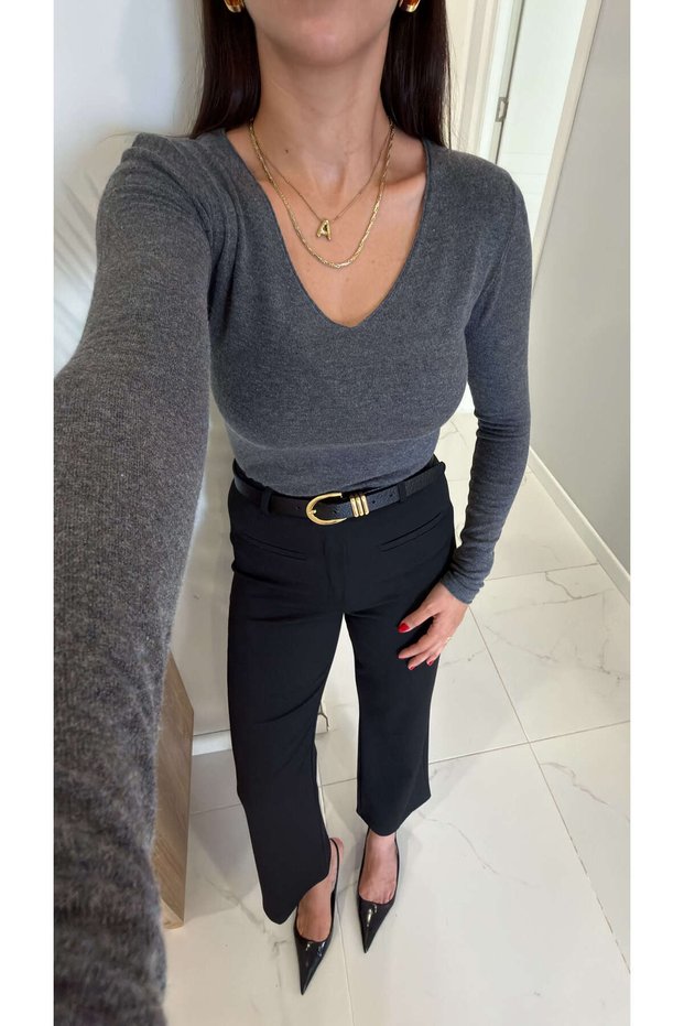 Kinna Smoked V-Neck Cashmere Knitwear