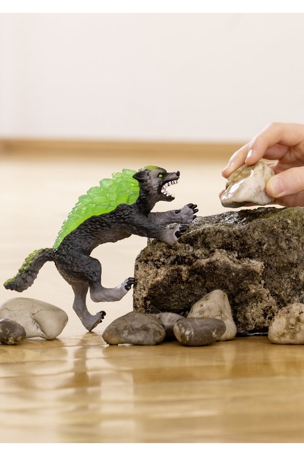 70153 GRANITE WOLF