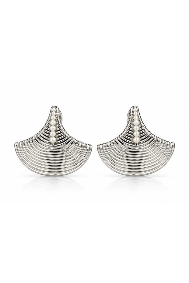 Silver Fan-Shaped Earrings – Pearl Detailed Embossed Stripes Stylish and Show-Stopping Design