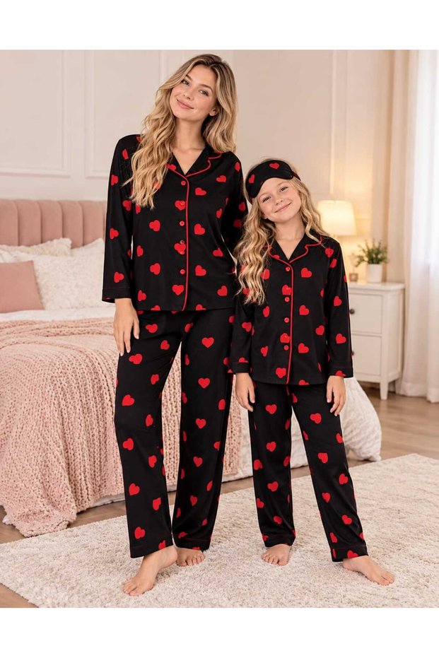 Mother Daughter Cotton Heart Patterned Buttoned Long Sleeve Pajama Set (the Price Is for One Set)