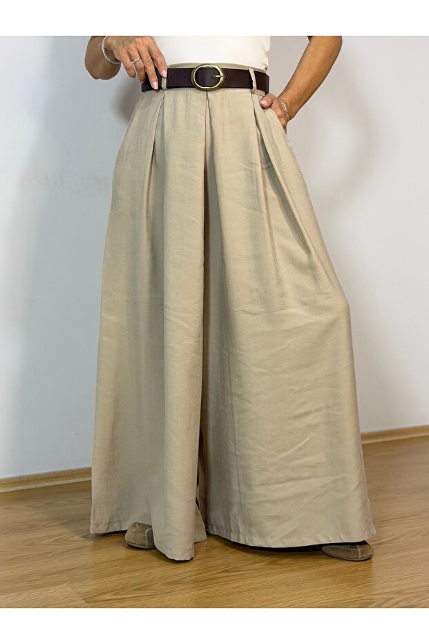 1354 Elasticated Waist at the Back, Belted, Pleated at the Front, Wide Leg Pants