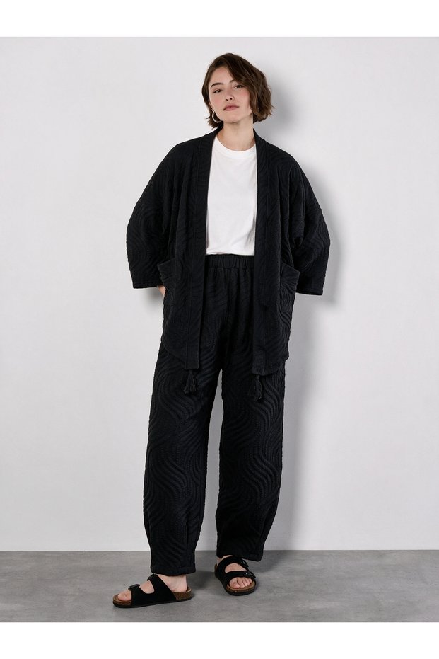 Emboss Kimono & Pants Set