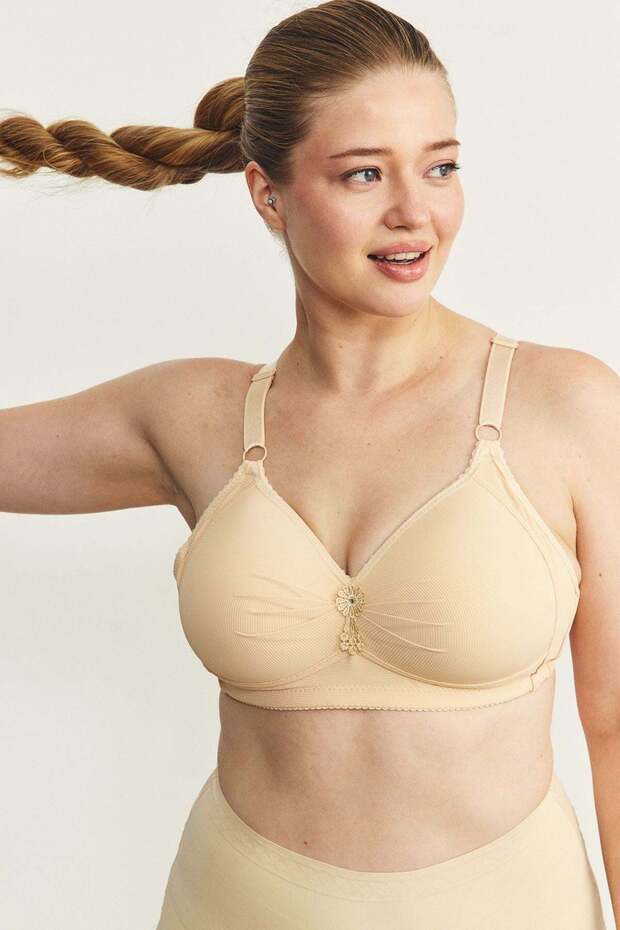 Wireless Gathering Bra Cc894 Tan