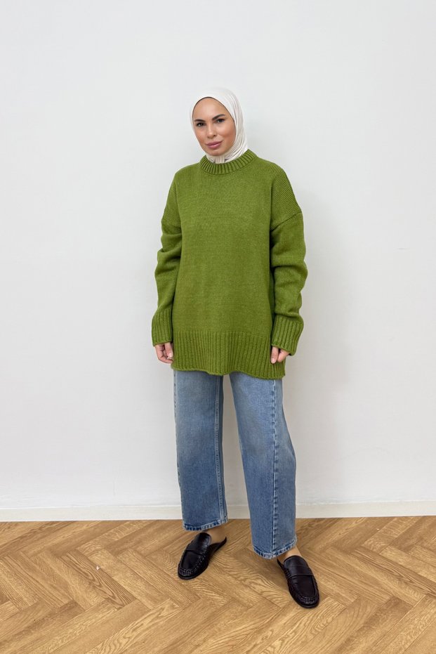 Basic Sweater 91-0822