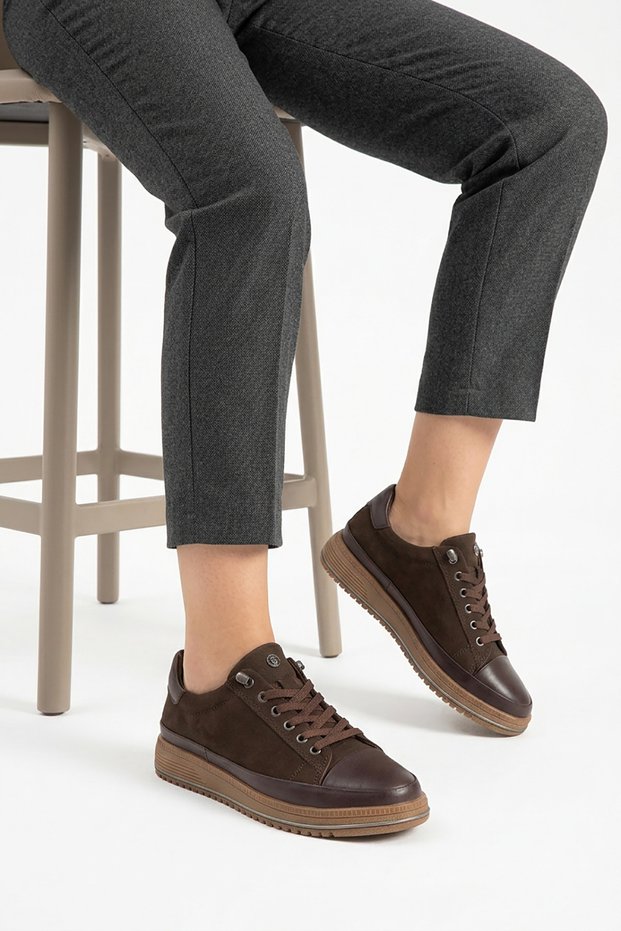 Lortes Rubber Tied Sole Wrapped Genuine Leather Women's Sports Shoes Brown Nubuck