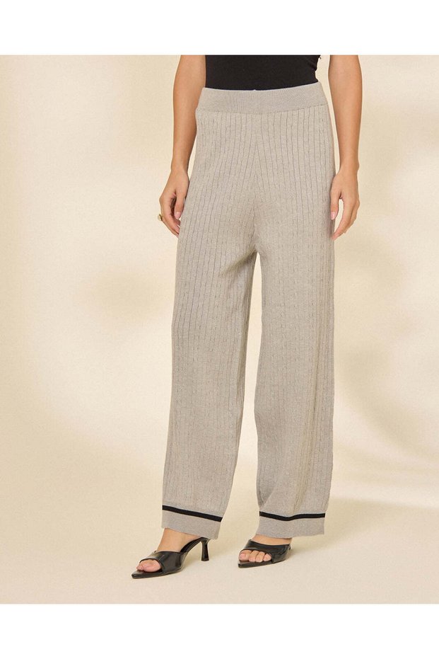 Women Grey Wide Leg Trousers