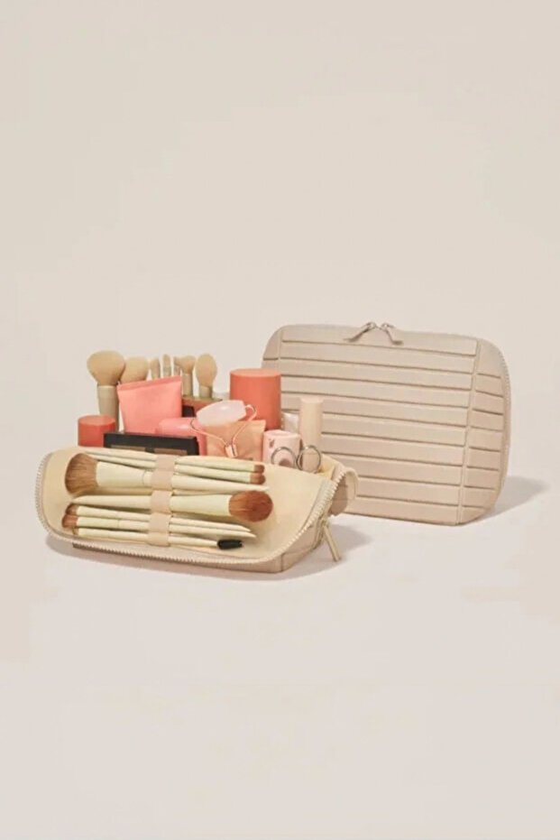Women's Makeup Organizer Bag Leather Cosmetic Travel Handbag